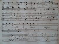 p. 108: visibili segni di cancellatura per abrasione nella seconda misura